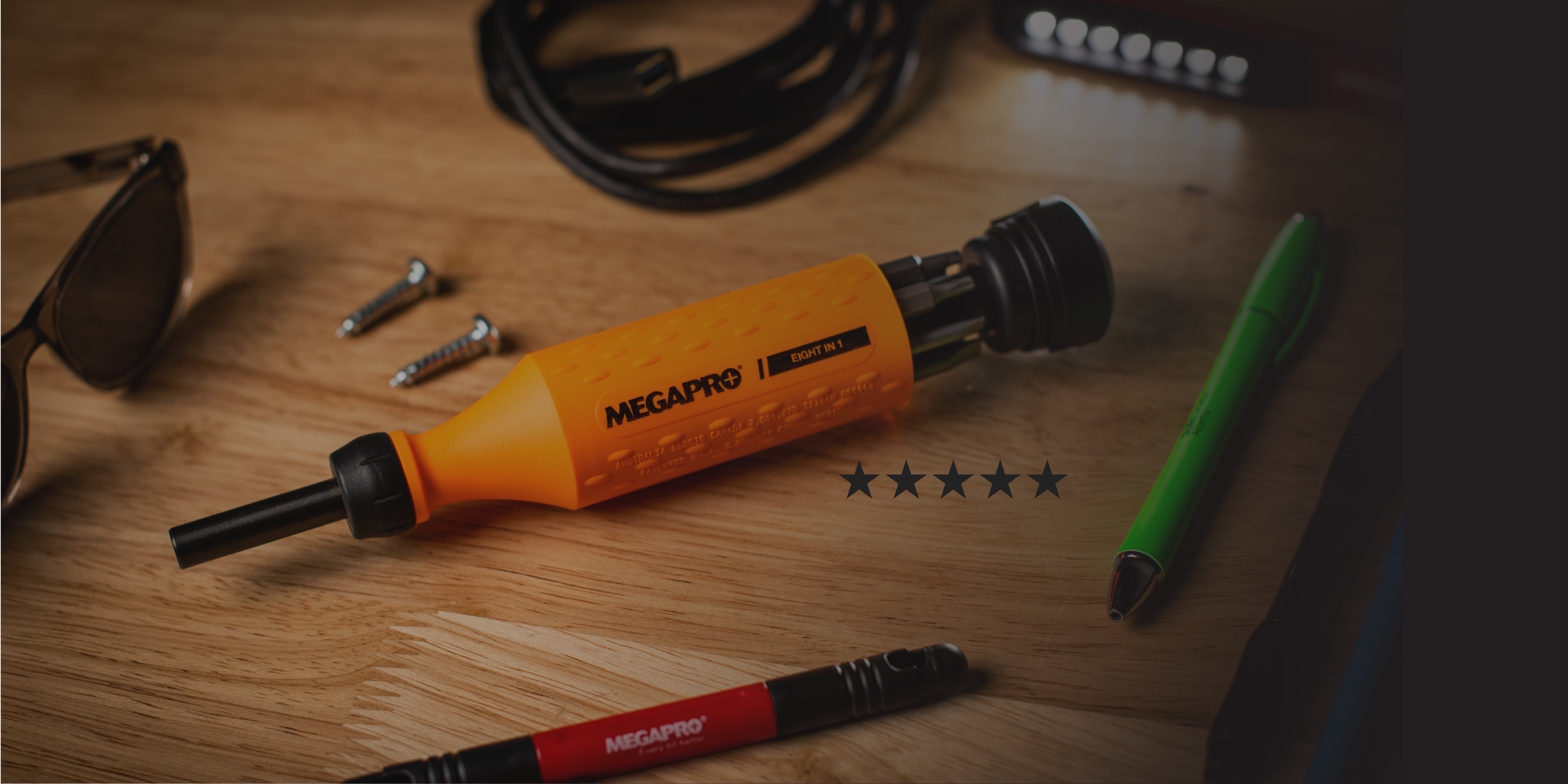 Customer Satisfaction_Rotating_Desktop_Banner